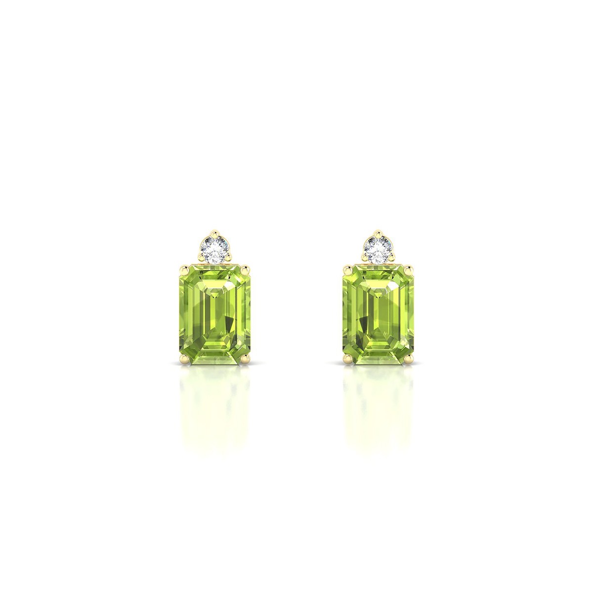 Sparkle | 18k Yellow Gold 7 x 5 mm Emerald Peridot Earrings
