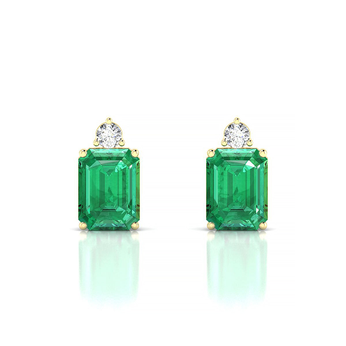 Sparkle | 18k Yellow Gold 8 x 6 mm Emerald Emerald Earrings