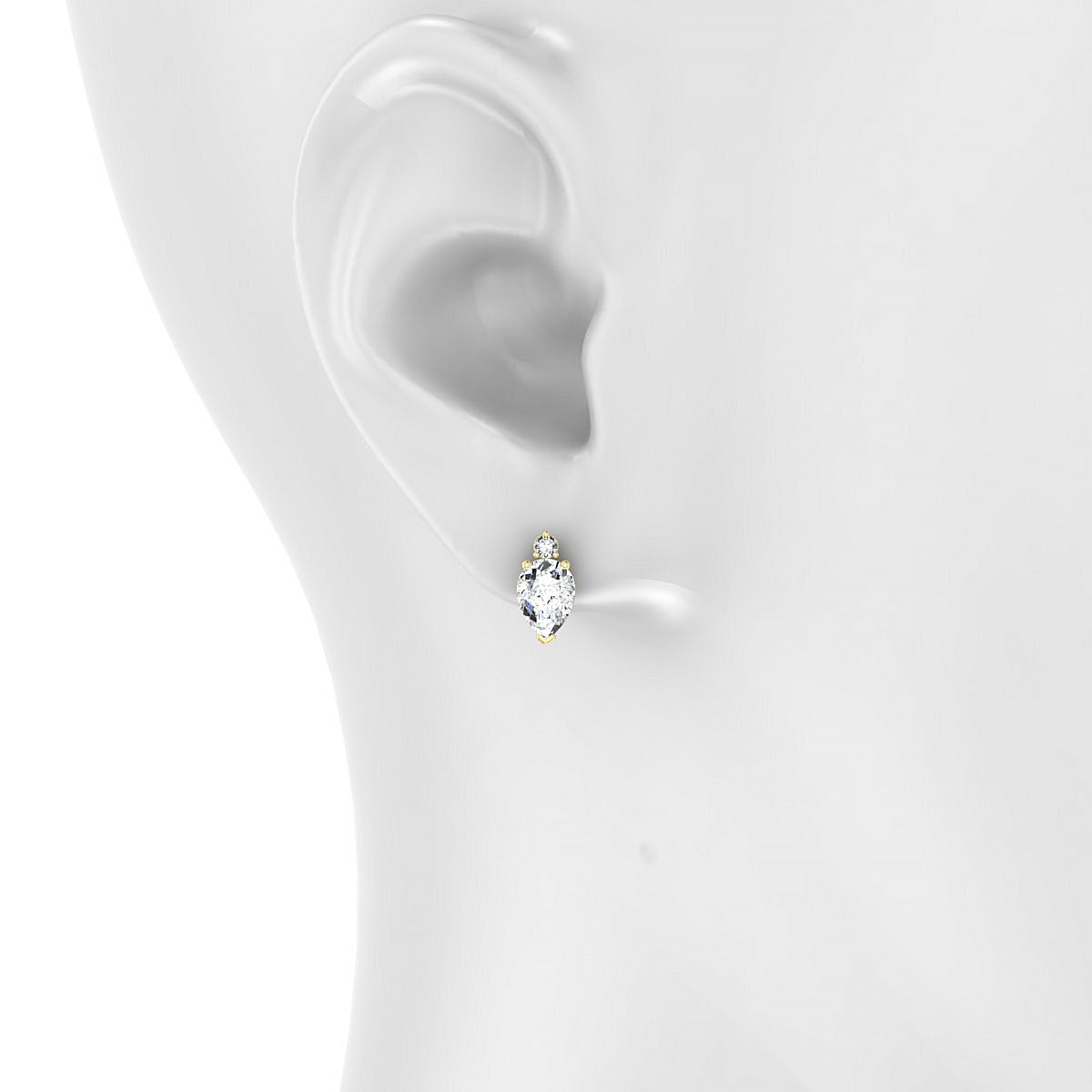 Sparkle | 18k Yellow Gold 7 x 5 mm Pear Diamond Earrings