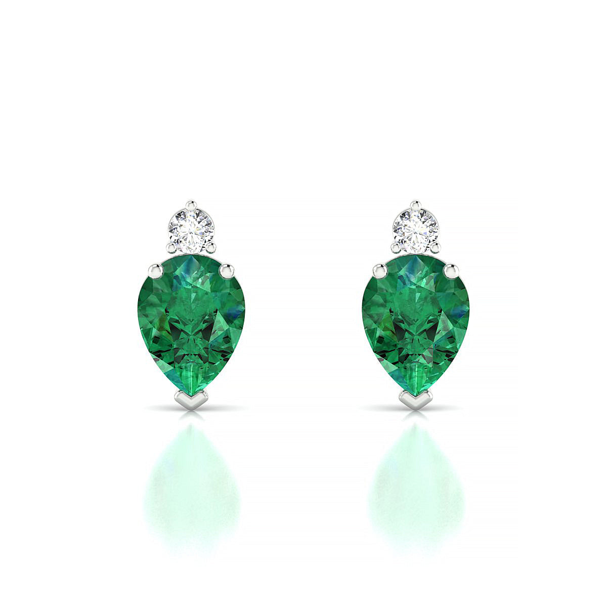 Sparkle | 18k White Gold 8 x 6 mm Pear Emerald Earrings