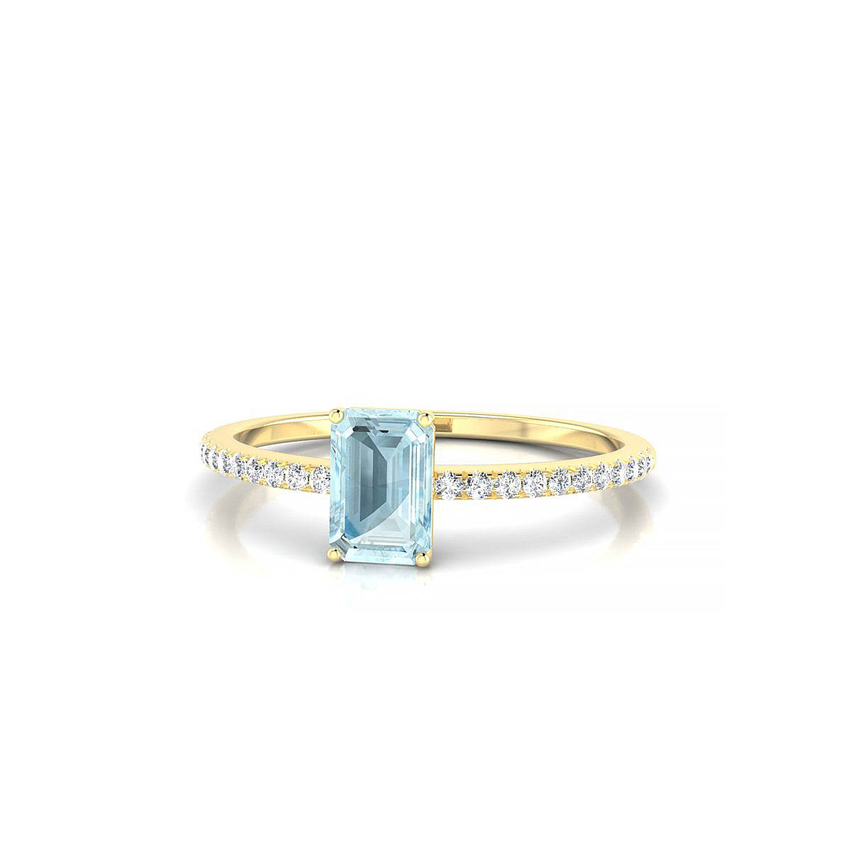 Timeless | 18k Yellow Gold 6 x 4 mm Emerald Aquamarine Ring