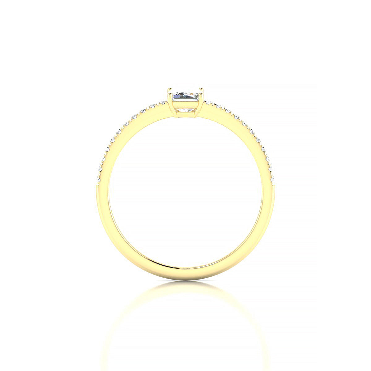 Timeless | 18k Yellow Gold 6 x 4 mm Emerald Diamond Ring