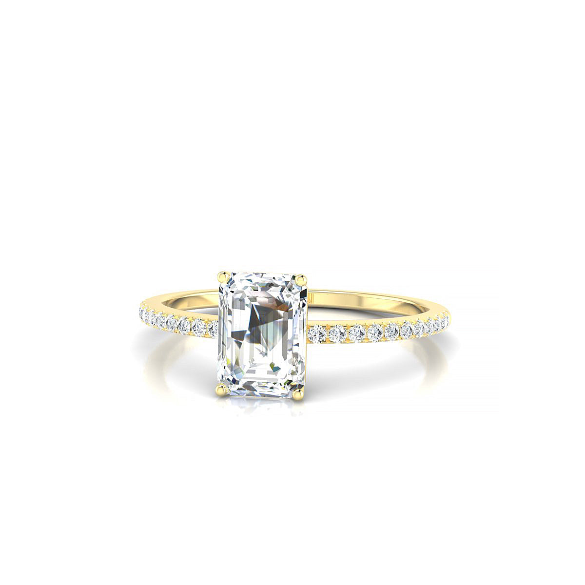 Timeless | 18k Yellow Gold 7 x 5 mm Emerald Diamond Ring