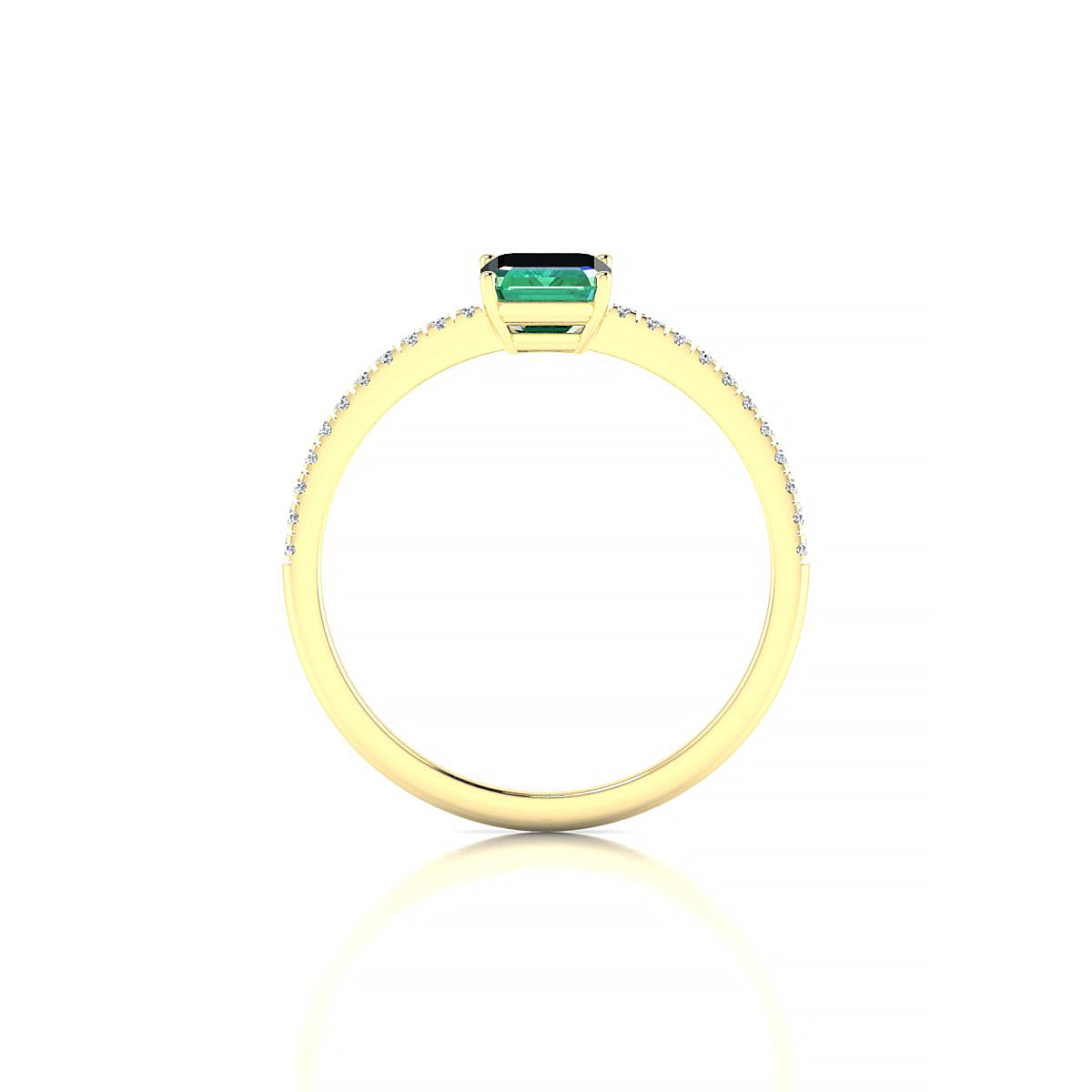 Timeless | 18k Yellow Gold 7 x 5 mm Emerald Emerald Ring