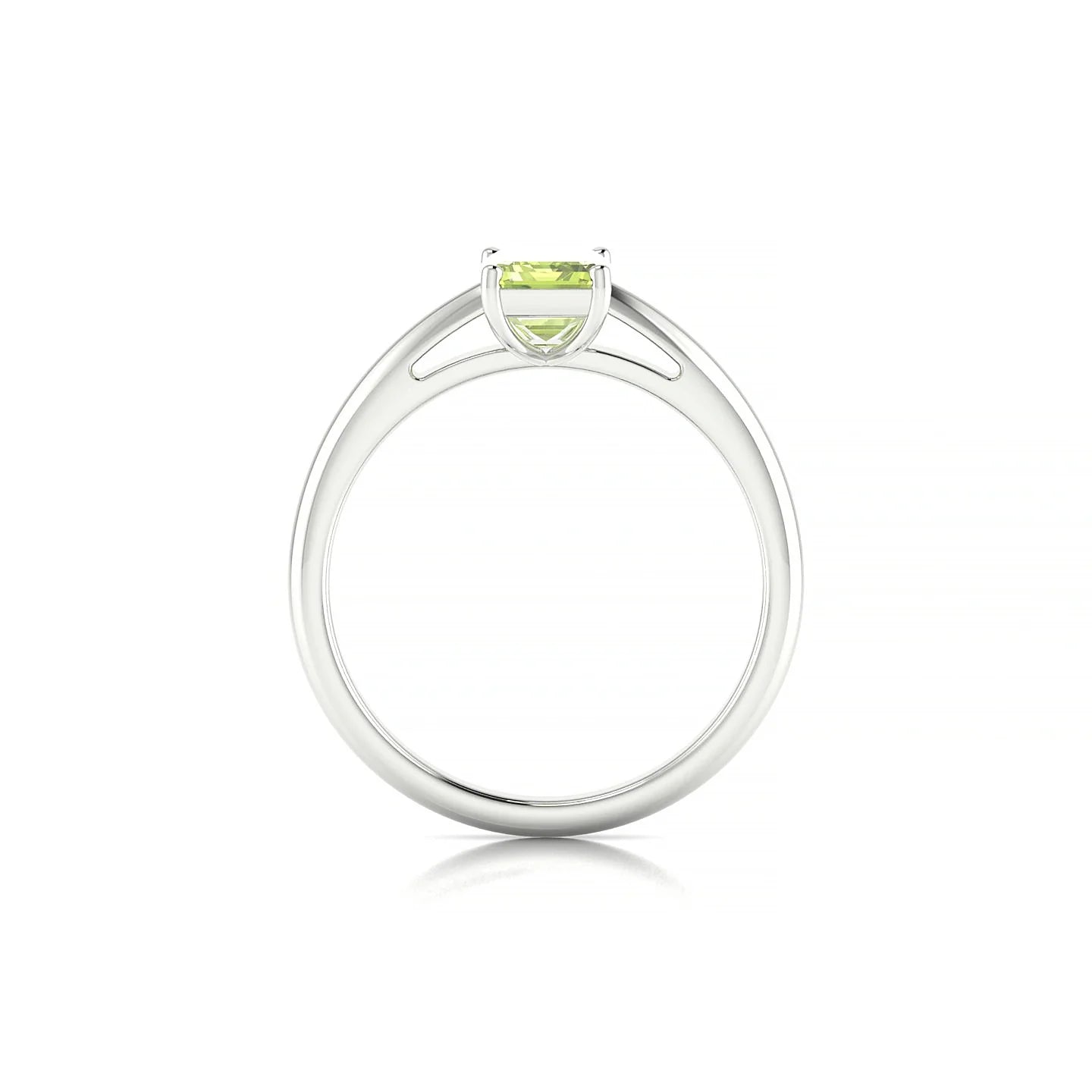 Treasure | 18k White Gold 7 x 5 mm Emerald Peridot Ring