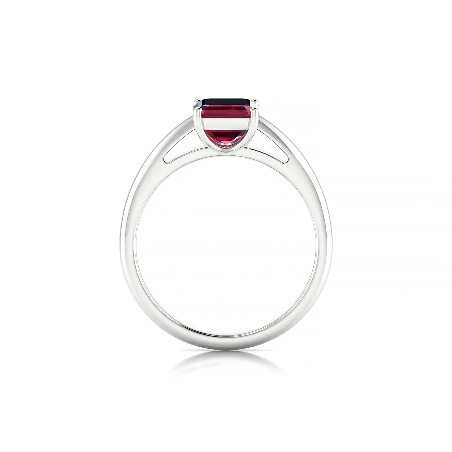 Treasure | 18k White Gold 8 x 6 mm Emerald Ruby Ring