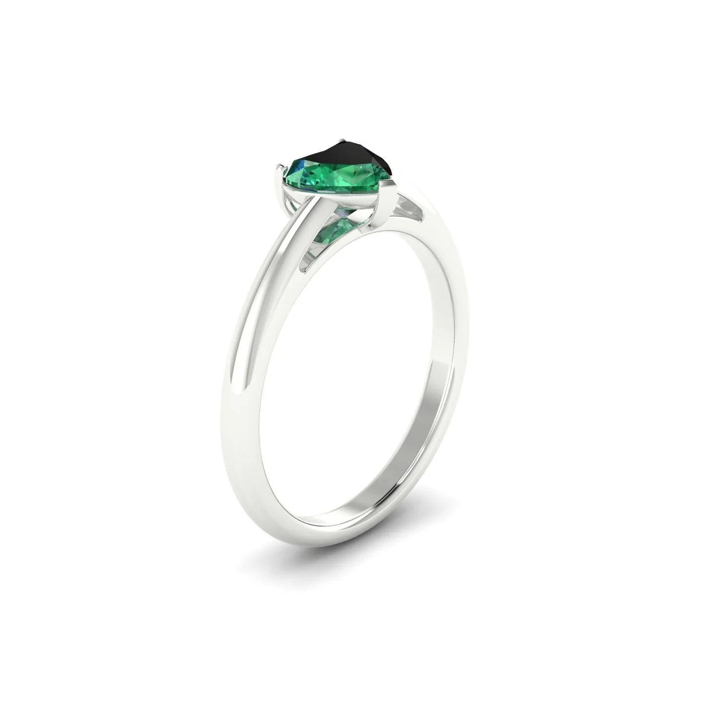 Treasure | 18k White Gold 5.5 mm Heart Emerald Ring
