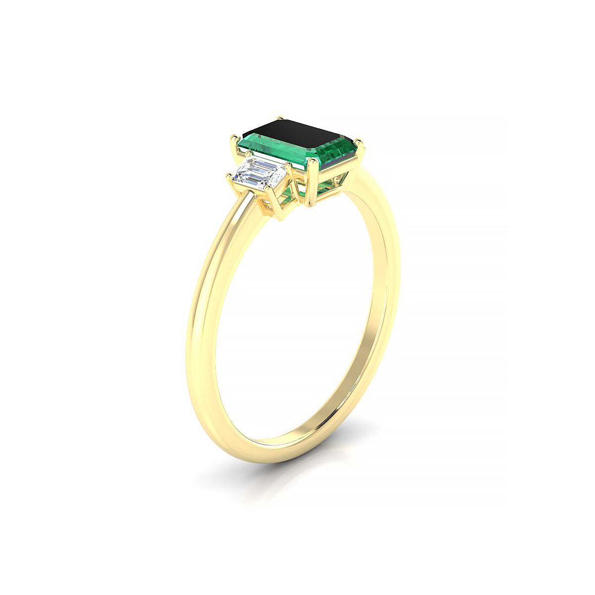 Trio | 18k Yellow Gold 7 x 5 mm Emerald Emerald Ring