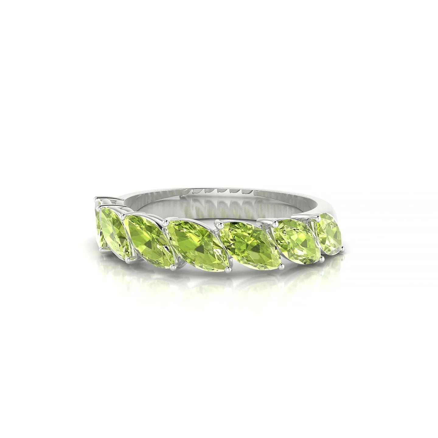 Virtue | 18k White Gold 6 x 3 mm Marquise Peridot Ring