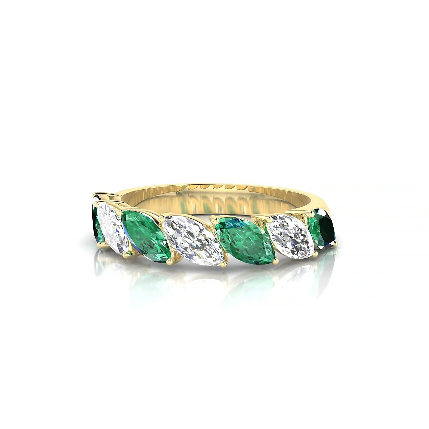 Virtue | 18k Yellow Gold 6 x 3 mm Marquise Emerald & Diamond Ring