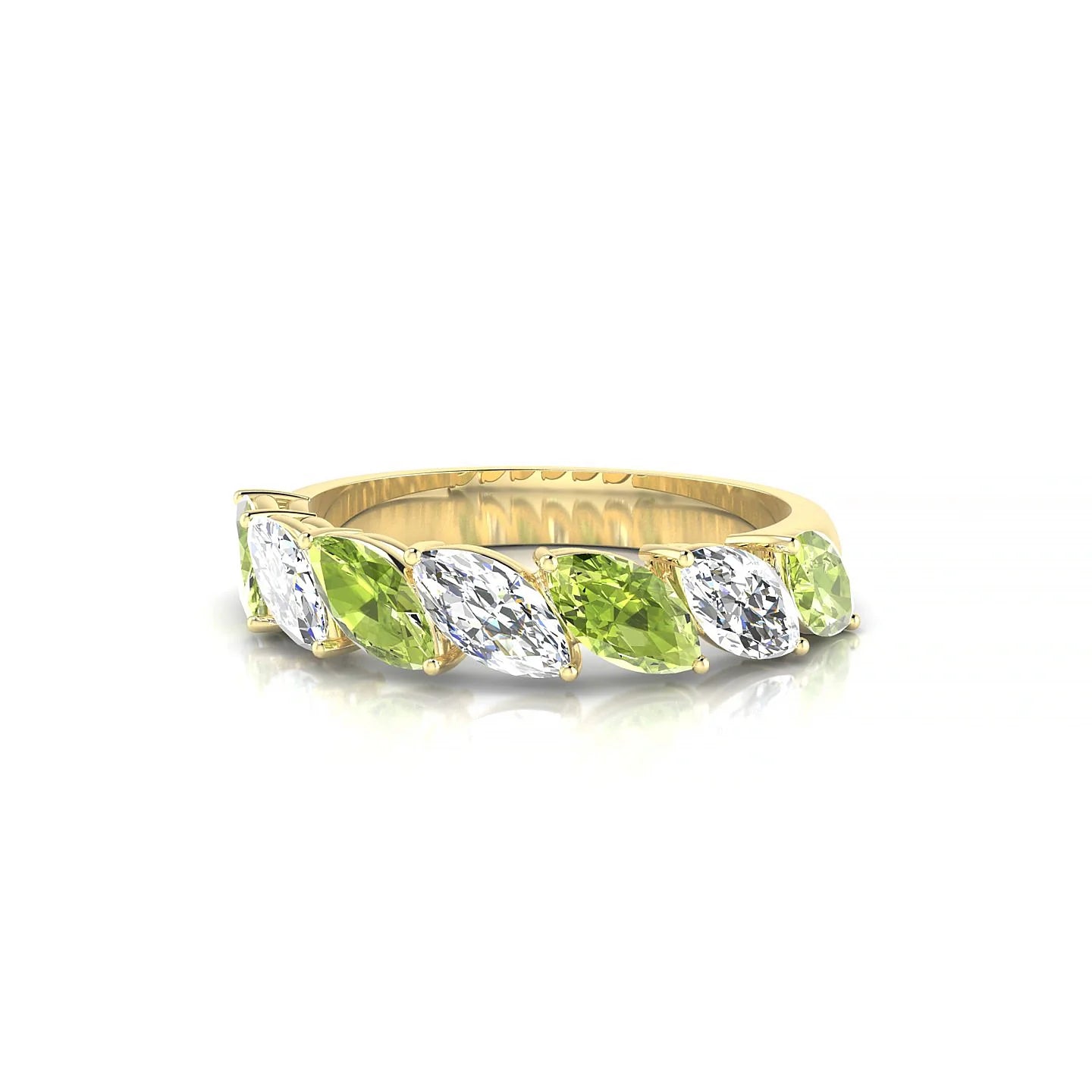 Virtue | 18k Yellow Gold 6 x 3 mm Marquise Peridot & Diamond Ring
