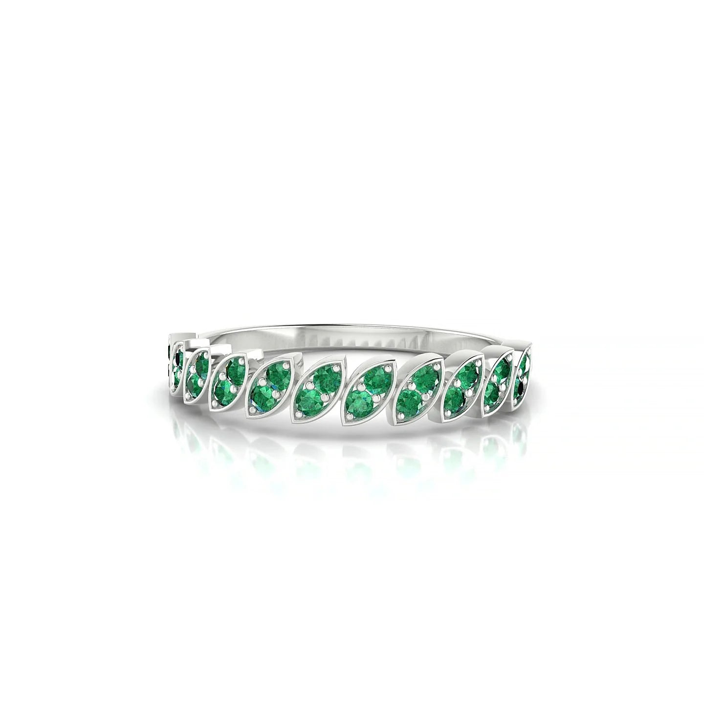 Whisper | 18k White Gold 1.3 mm Round Emerald Ring
