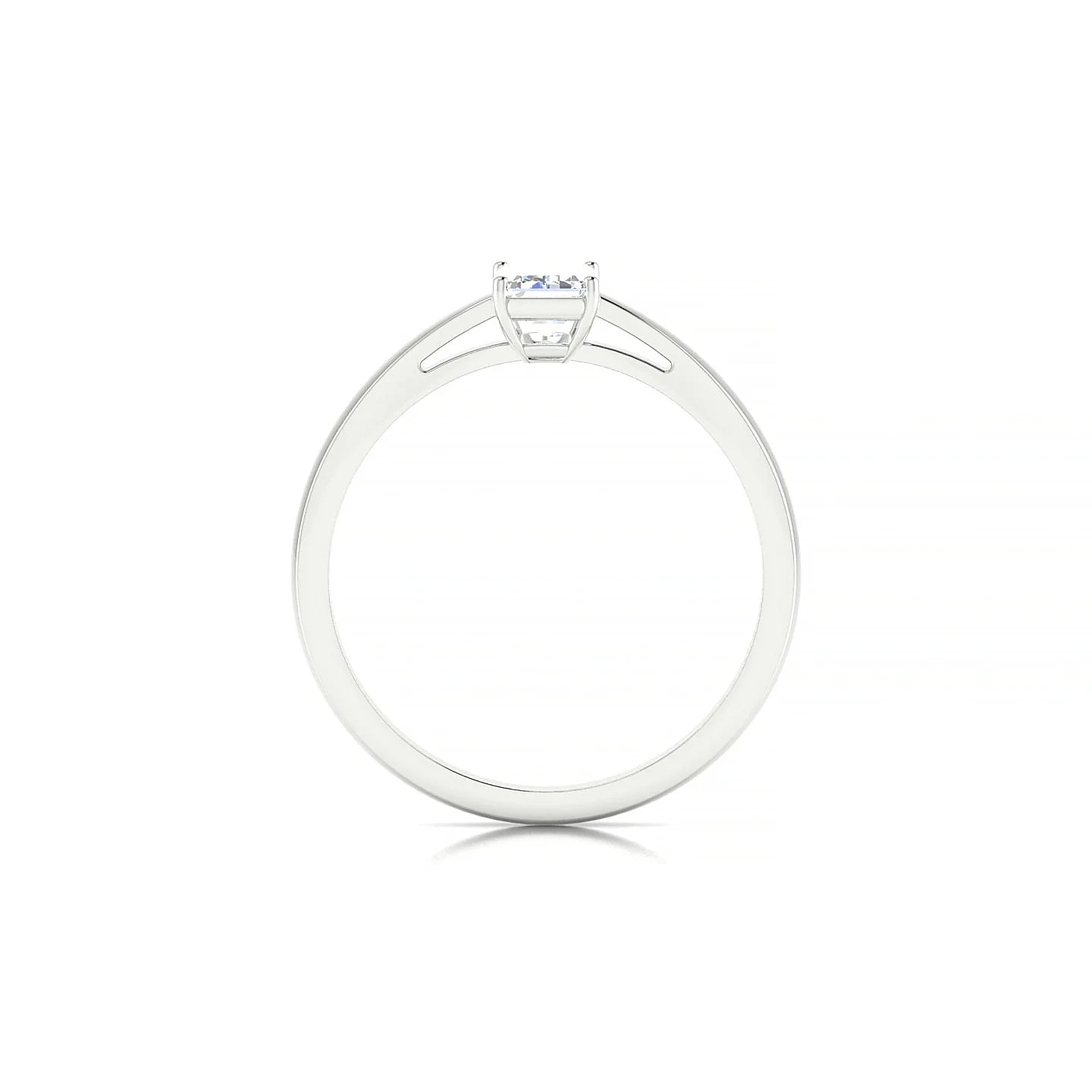 Zenith | 18k White Gold 6 x 4 mm Emerald Diamond Ring