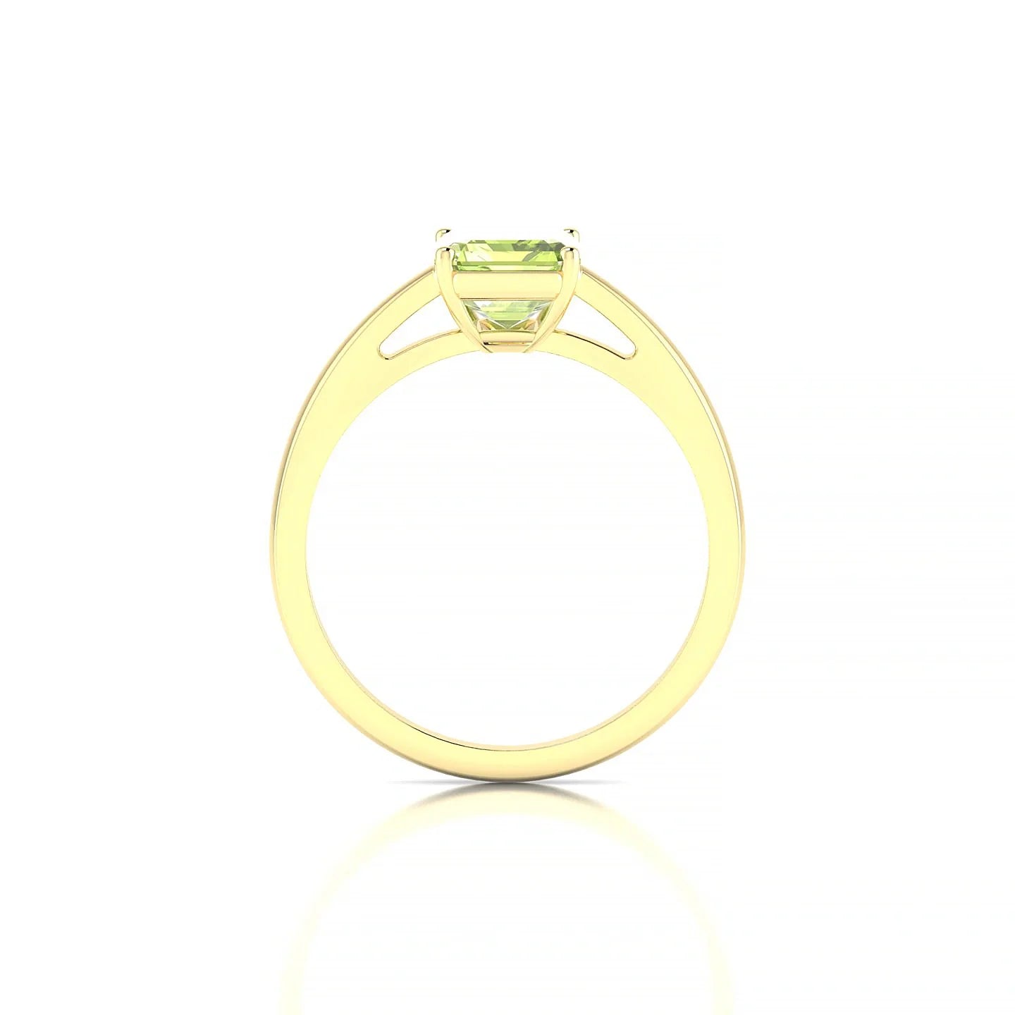 Zenith | 18k Yellow Gold 8 x 6 mm Emerald Peridot Ring