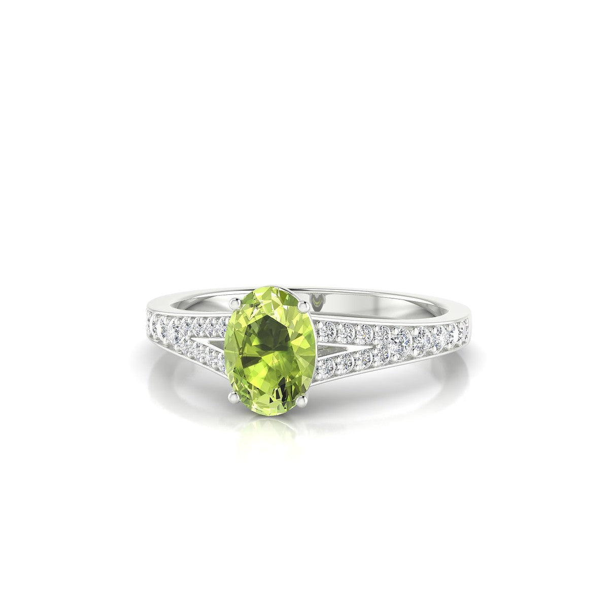 Adore | 18k White Gold 7 x 5 mm Oval Peridot Ring