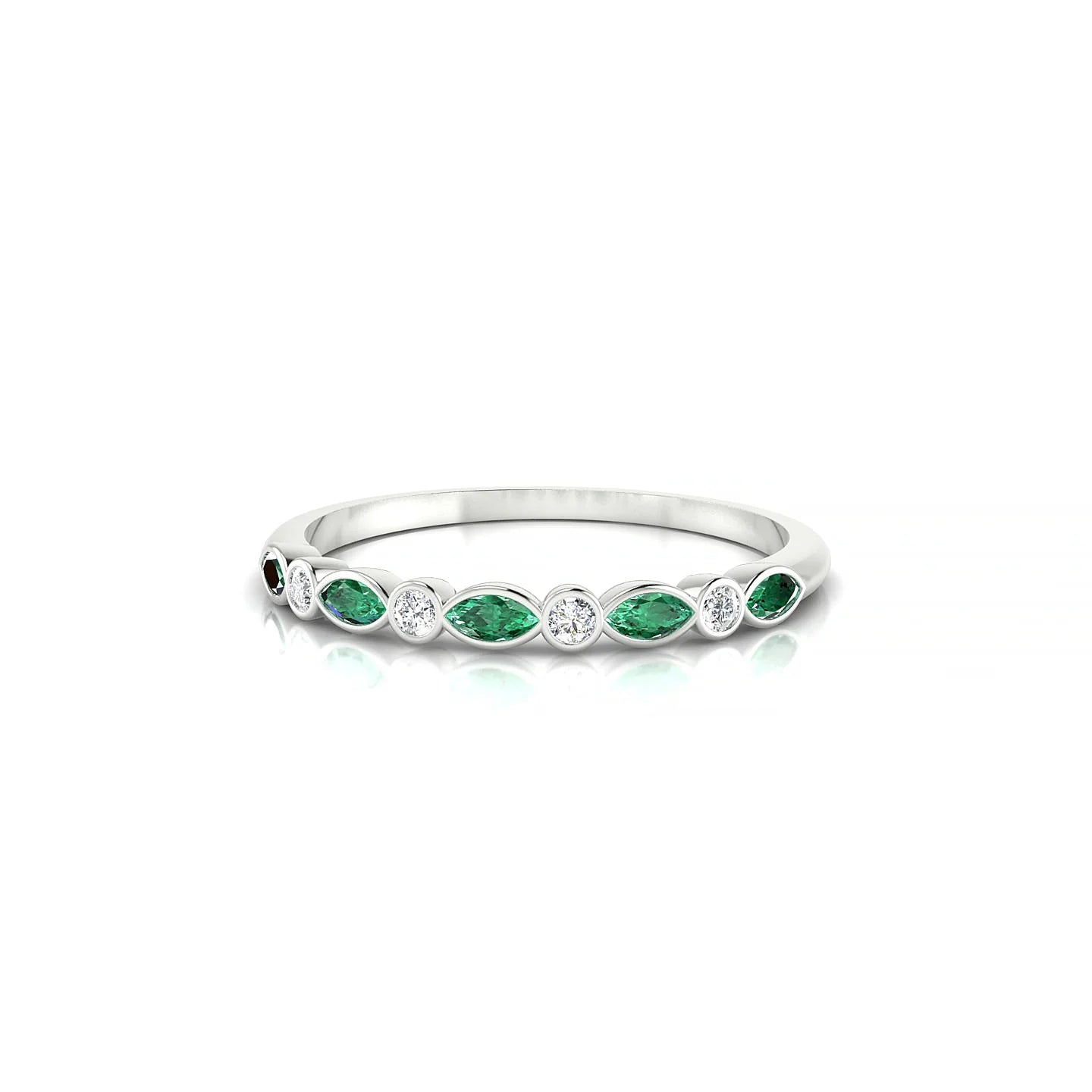 Delight | 18k White Gold 3 x 1.5 mm Marquise Emerald Ring