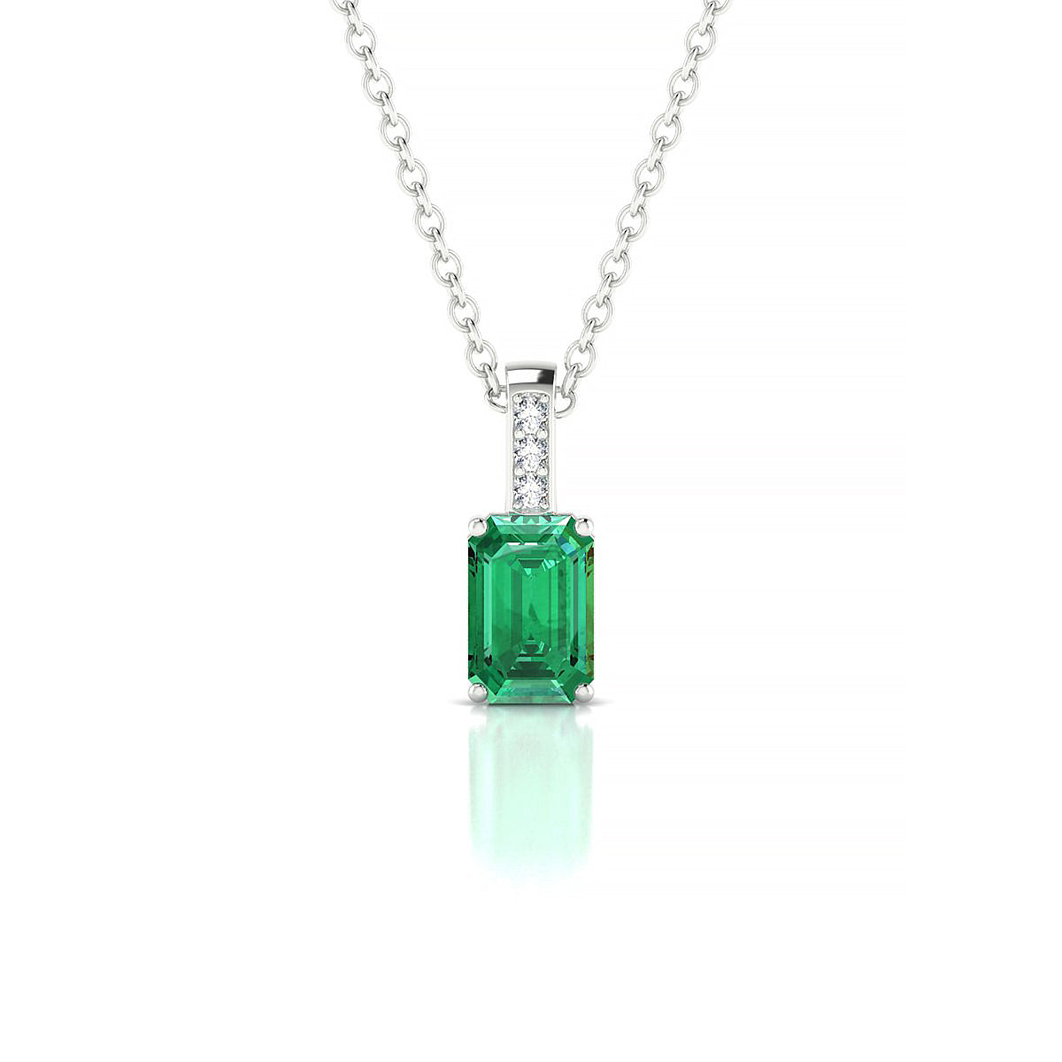 Exquisite | 18k White Gold 6 x 4 mm Emerald Emerald Pendant