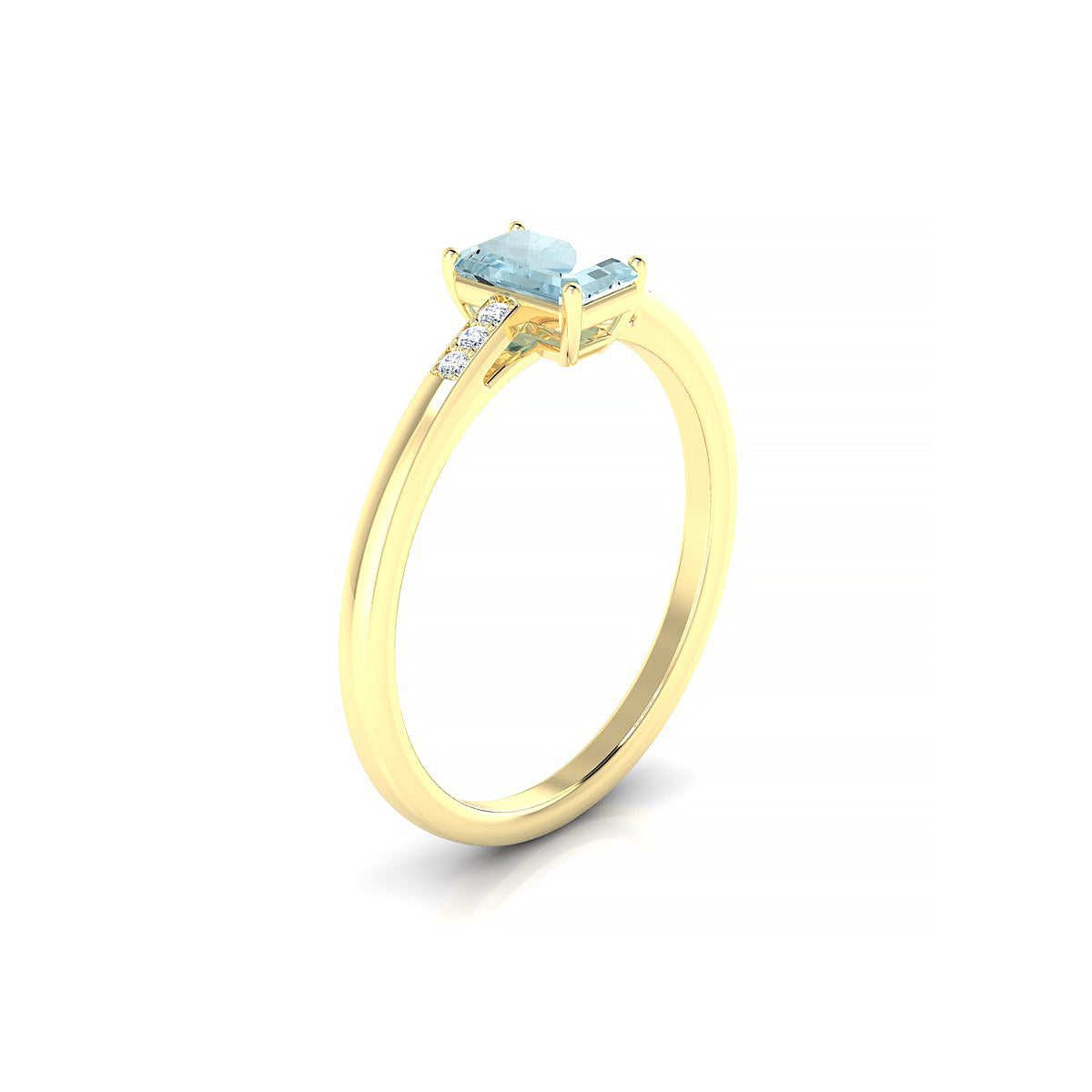Exquisite | 18k Yellow Gold 6 x 4 mm Emerald Aquamarine Ring