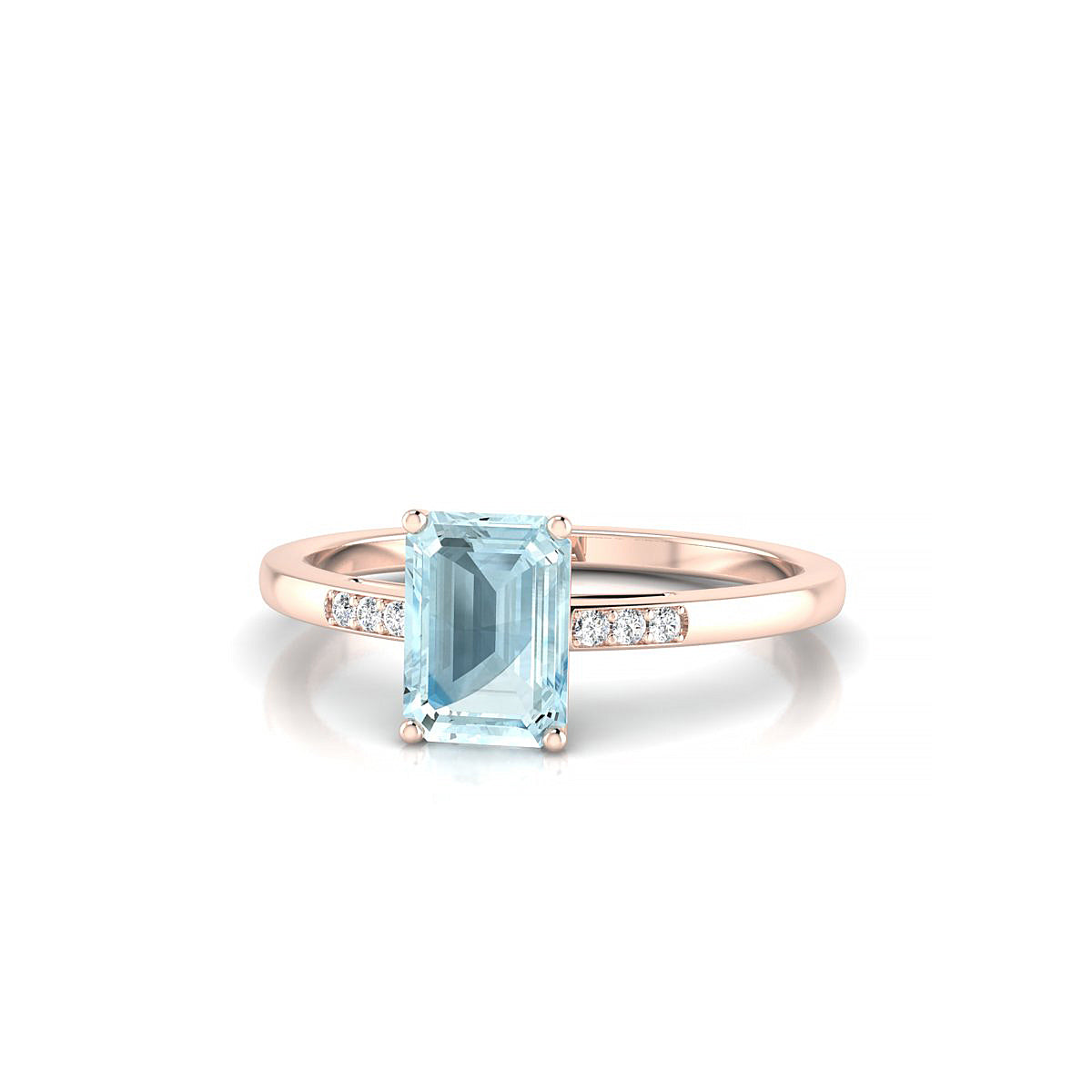 Exquisite | 18k Rose Gold 7 x 5 mm Emerald Aquamarine Ring