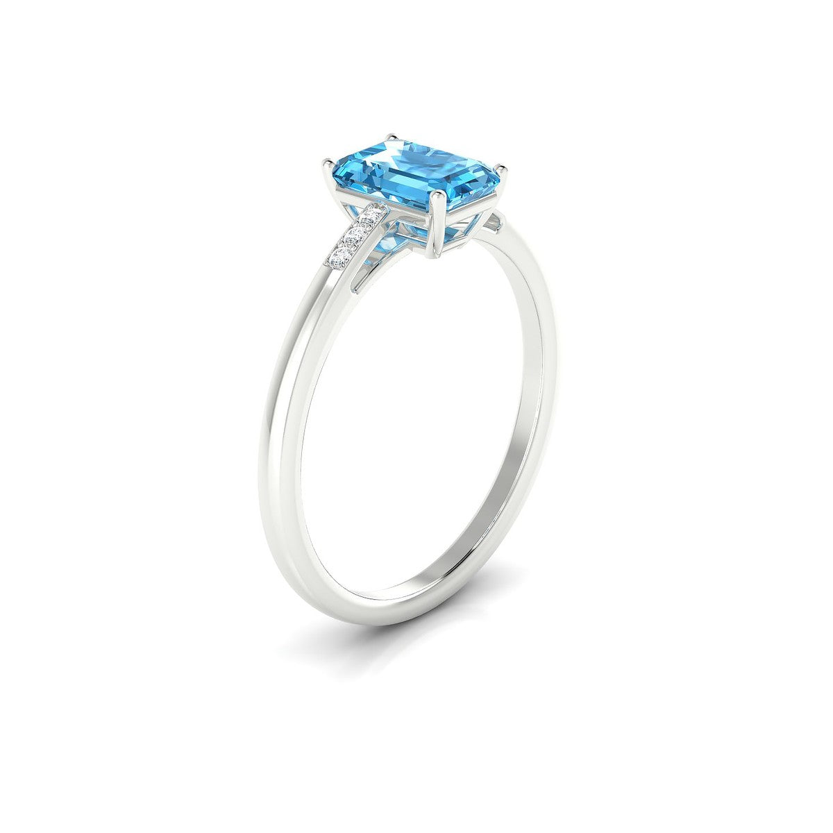 Exquisite | 18k White Gold 7 x 5 mm Emerald Topaz Ring