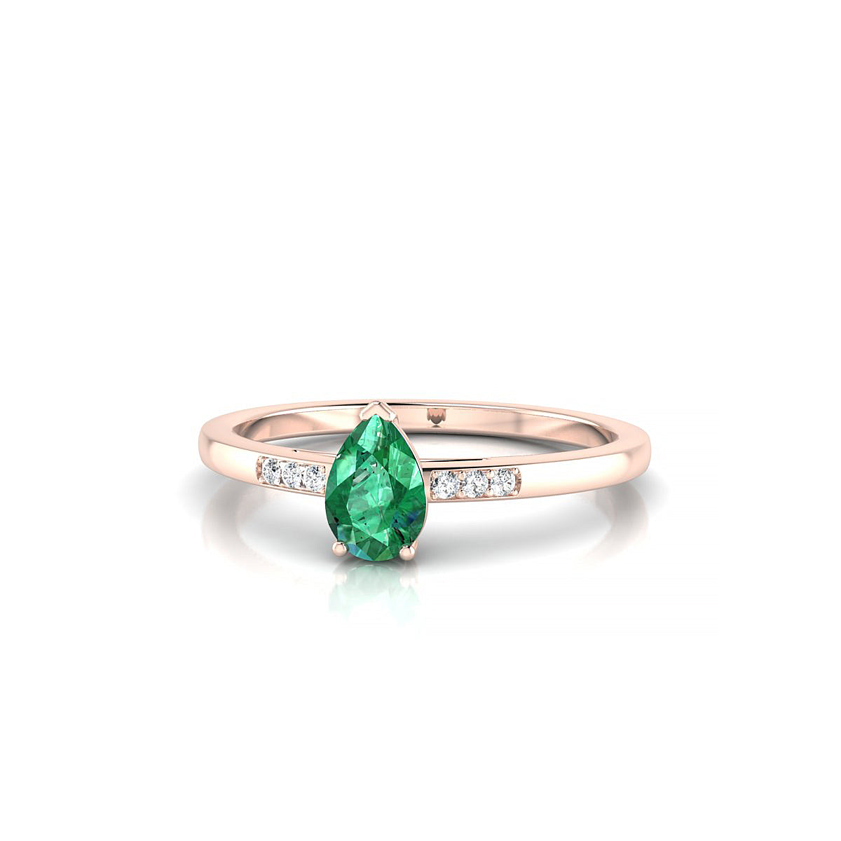 Exquisite | 18k Rose Gold 6 x 4 mm Pear Emerald Ring