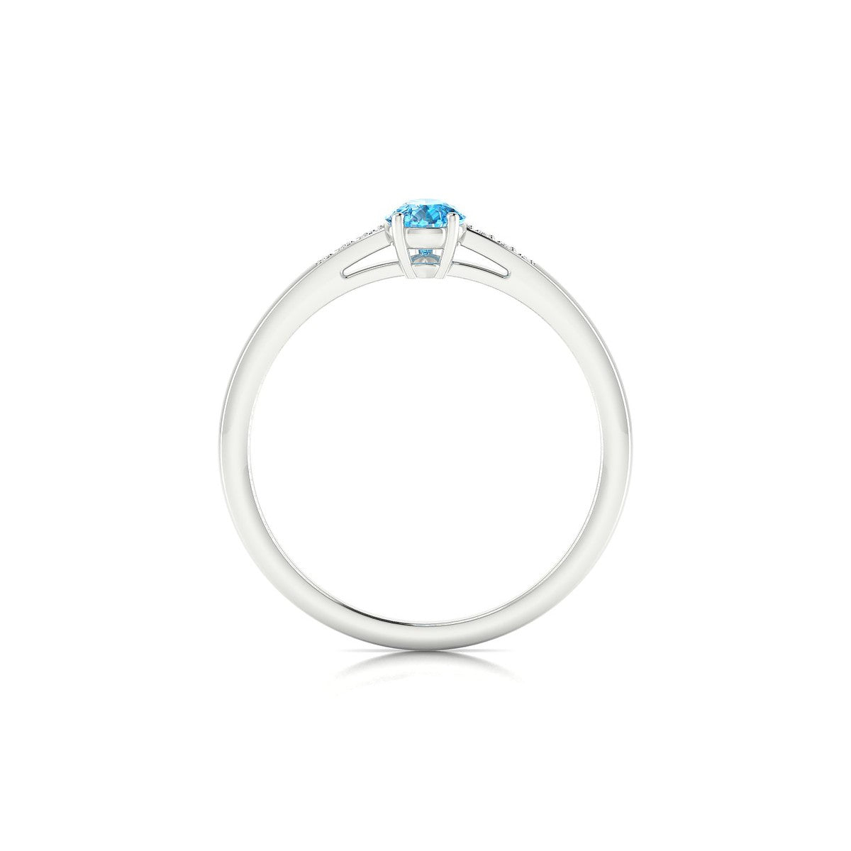 Exquisite | 18k White Gold 6 x 4 mm Pear Topaz Ring