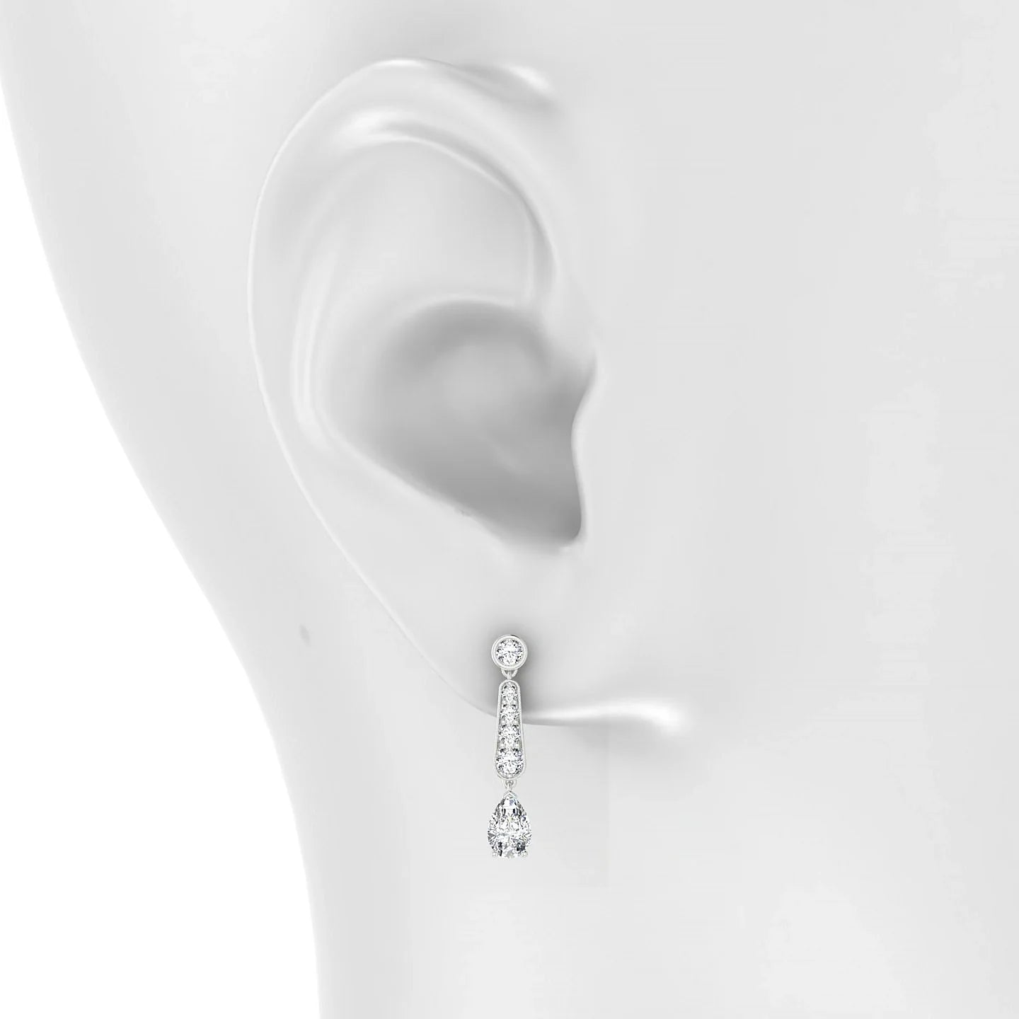 Favor | 18k White Gold 6 x 4 mm Pear Diamond Earrings