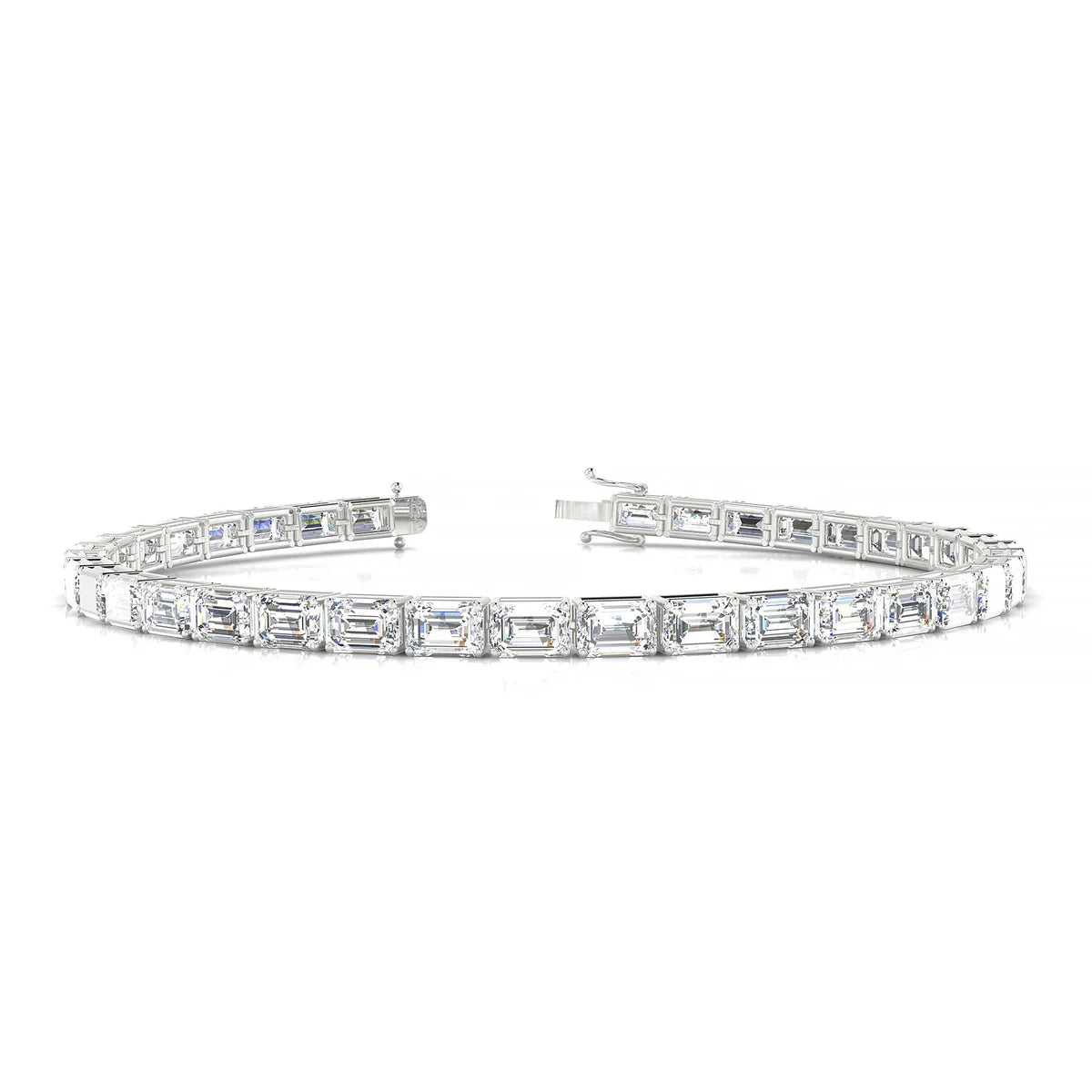 Ozu | 18k White Gold 4.6 x 3.2 mm Emerald Natural Diamond Tennis Bracelet