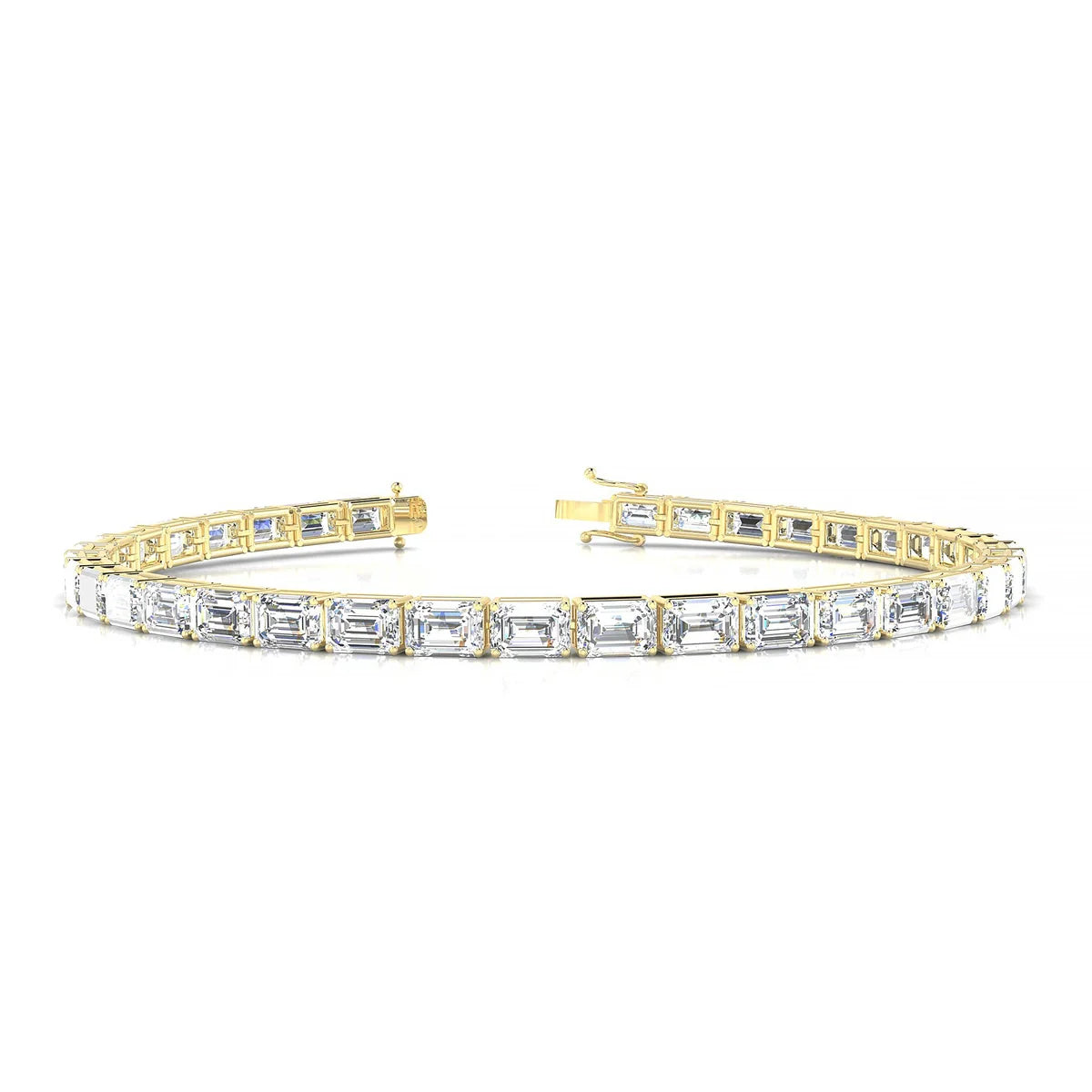 Ozu | 18k Yellow Gold 4.6 x 3.2 mm Emerald Natural Diamond Tennis Bracelet