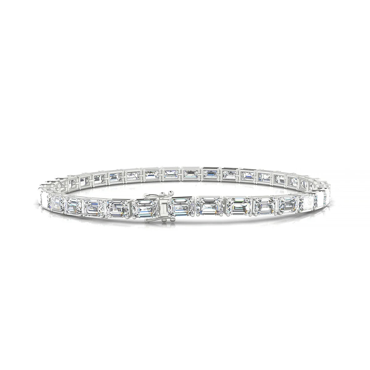 Ozu | 18k White Gold 4.6 x 3.2 mm Emerald Natural Diamond Tennis Bracelet