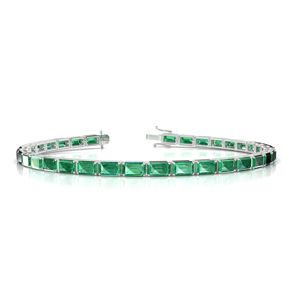 Ozu | 18k White Gold 5 x 3 mm Emerald Natural Emerald Tennis Bracelet