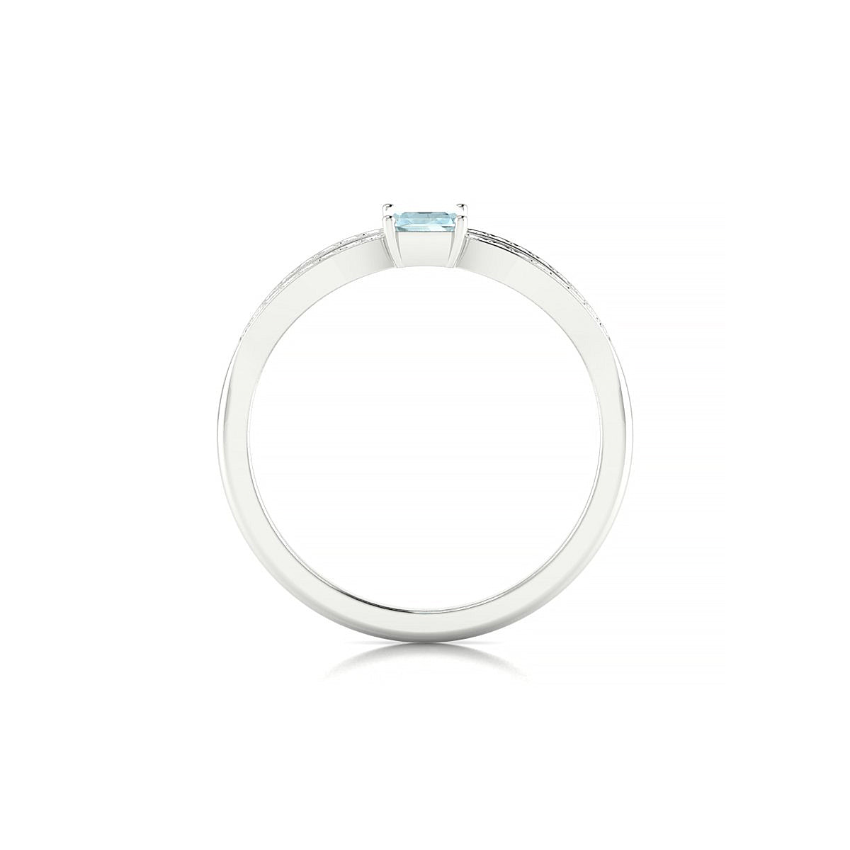 Prestige | 18k White Gold 6 x 4 mm Emerald Aquamarine Ring
