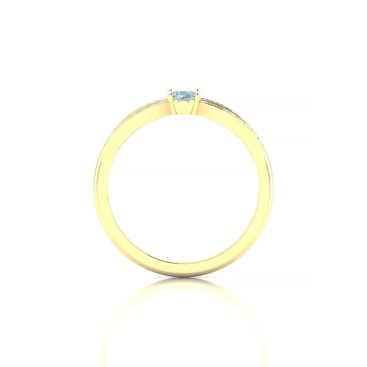 Prestige | 18k Yellow Gold 6 x 4 mm Oval Aquamarine Ring