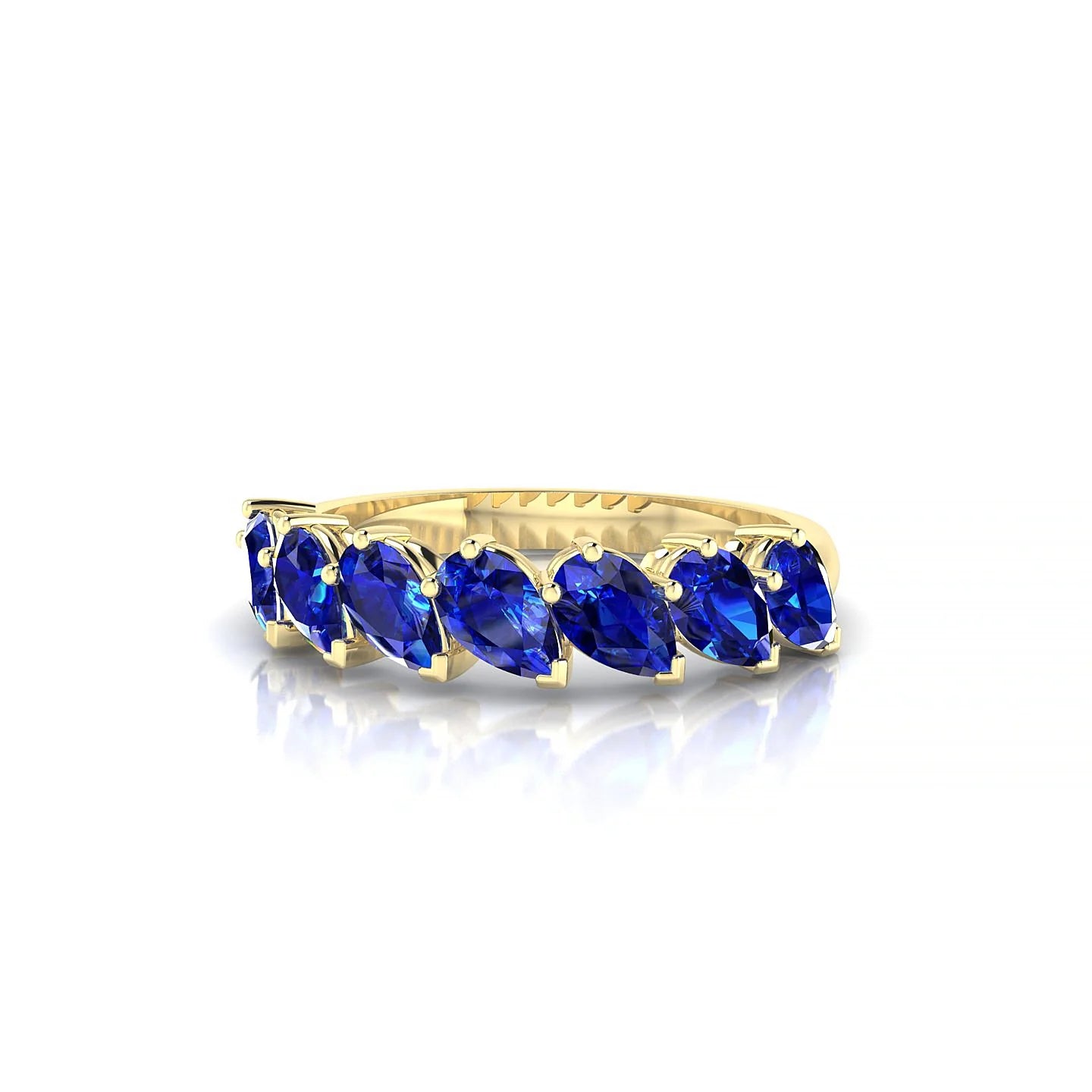 Rain | 18k Yellow Gold 5 x 3 mm Pear Sapphire Ring