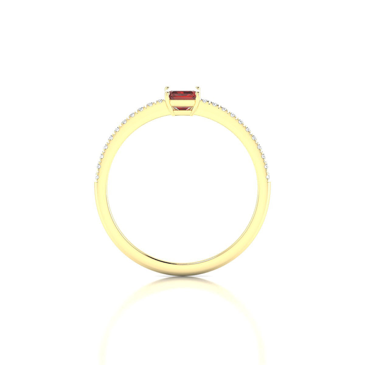 Timeless | 18k Yellow Gold 6 x 4 mm Emerald Garnet Ring