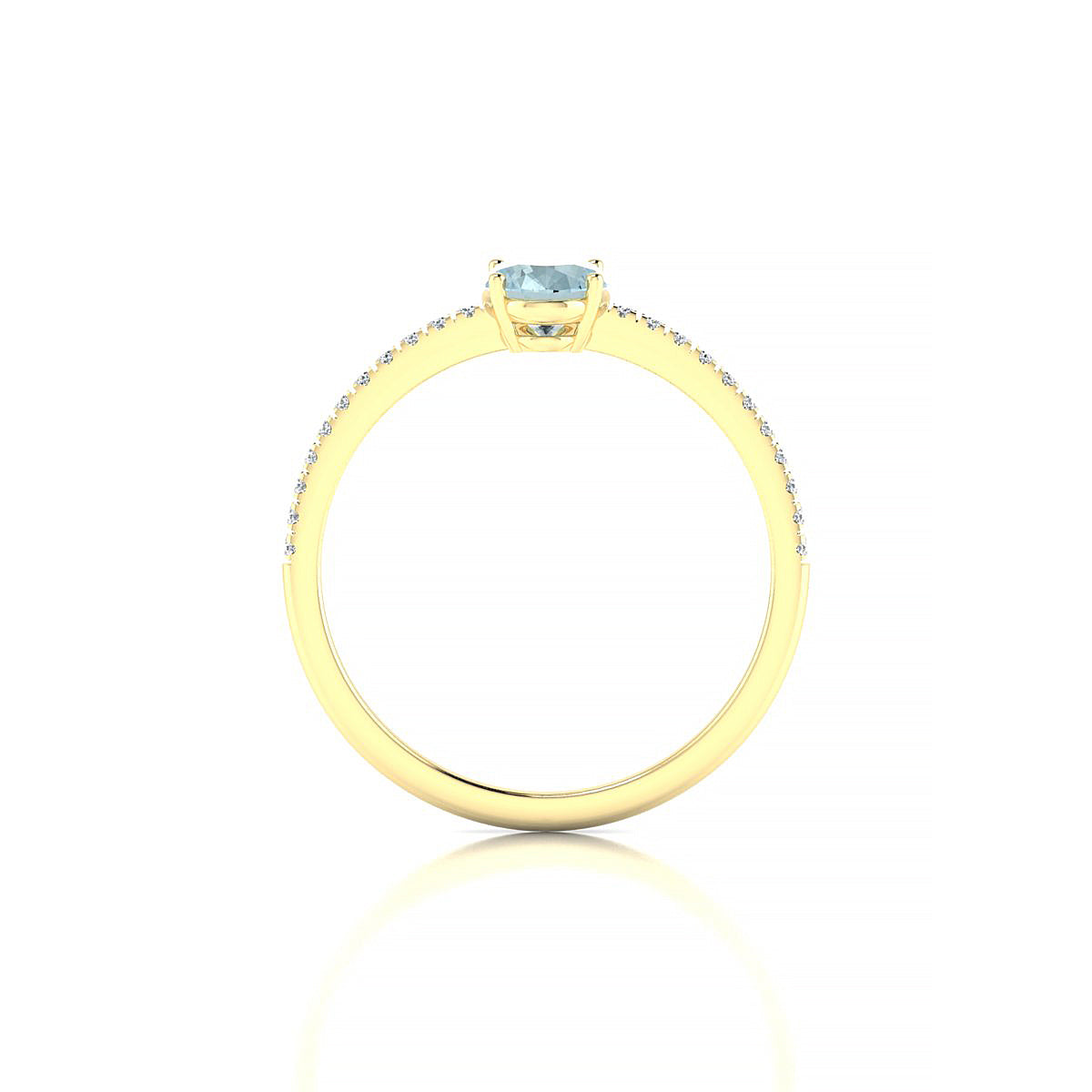 Timeless | 18k Yellow Gold 7 x 5 mm Oval Aquamarine Ring
