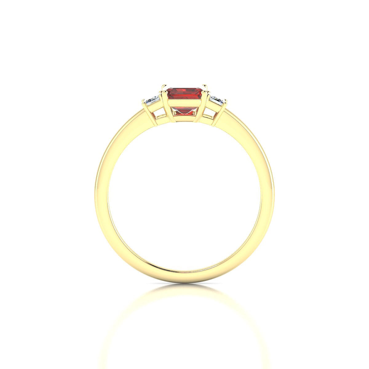 Trio | 18k Yellow Gold 7 x 5 mm Emerald Garnet Ring