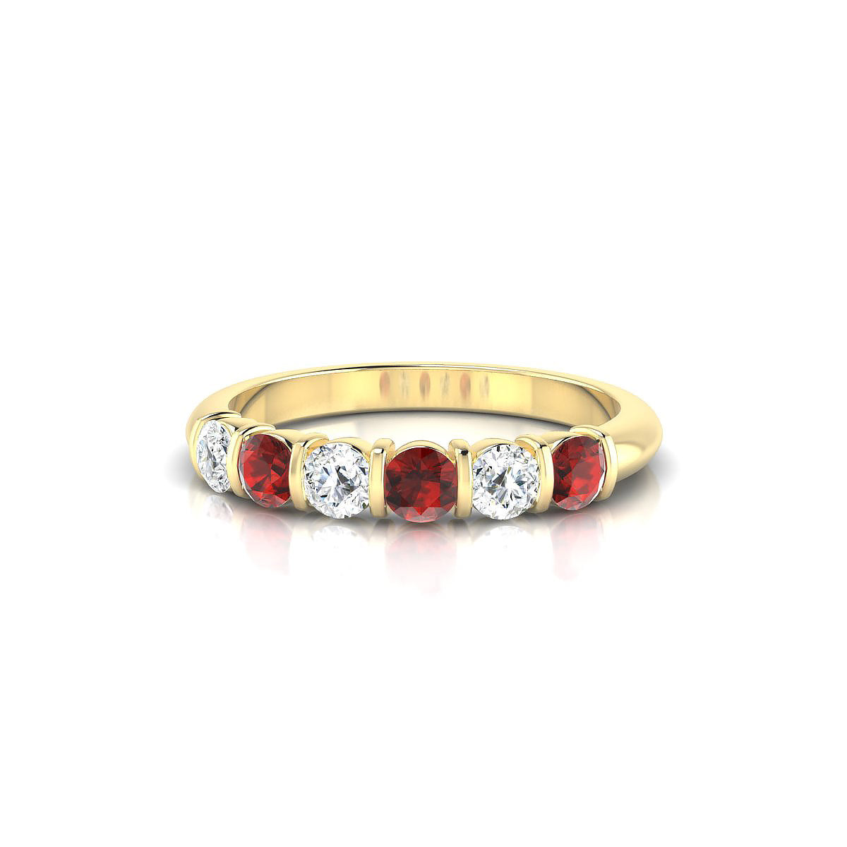 Unique | 18k Yellow Gold 3 mm Round Garnet Ring
